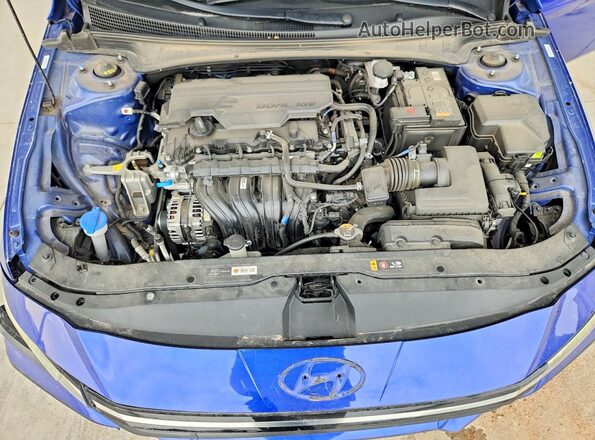 KMHLS4DG0SU920434 2025 HYUNDAI ELANTRA Blue Вид задньої частини салону