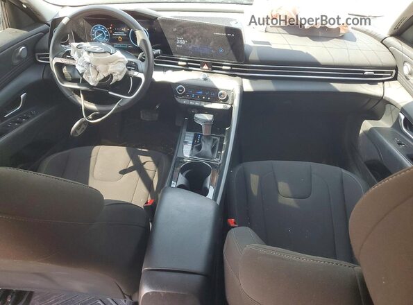 KMHLS4DG0SU952056 2025 HYUNDAI ELANTRA Gray Vista del salpicadero