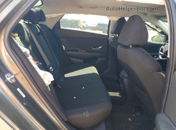KMHLS4DG0SU952056 2025 HYUNDAI ELANTRA Gray Vista de los asientos traseros