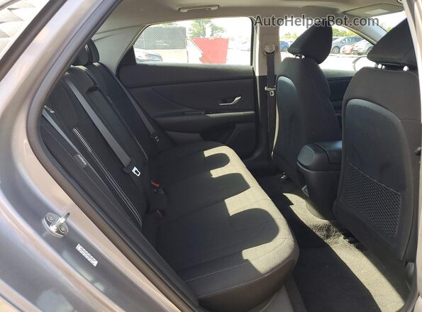 KMHLS4DG1RU805254 2024 HYUNDAI ELANTRA Gray უკანა სავარძლების ხედი