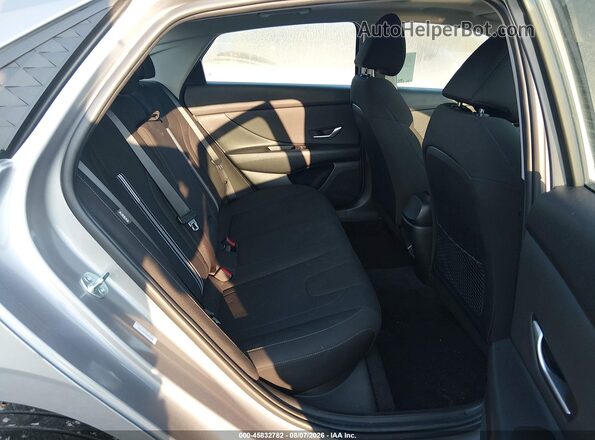 KMHLS4DG1SU039550 2025 HYUNDAI ELANTRA Silver VIN կոդի պիտակի տեսք