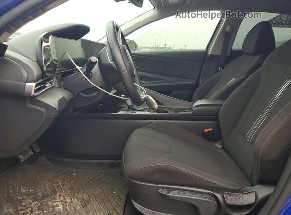 KMHLS4DG2RU668406 2024 HYUNDAI ELANTRA Blue Front interior view