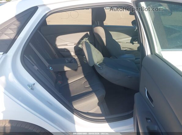 KMHLS4DG2SU031103 2025 HYUNDAI ELANTRA White VIN կոդի պիտակի տեսք