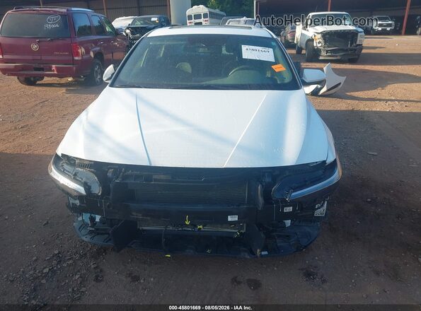 KMHLS4DG2SU031103 2025 HYUNDAI ELANTRA White Սարքավորումների վահանակի տեսք