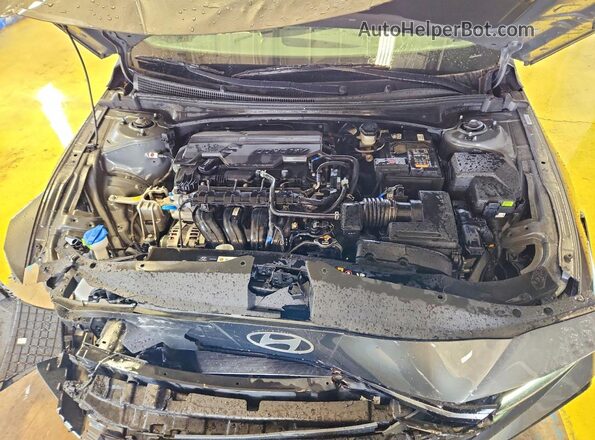 KMHLS4DG2SU046734 2025 HYUNDAI ELANTRA Gray Rear interior view