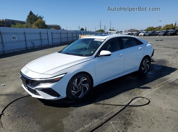 KMHLS4DG2SU856297 2025 HYUNDAI ELANTRA White Vista de la etiqueta del VIN