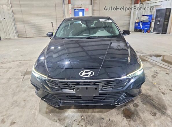 KMHLS4DG2SU950728 2025 HYUNDAI ELANTRA Black Դիմացի տեսք