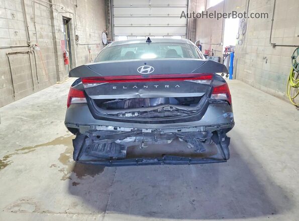KMHLS4DG3RU716902 2024 HYUNDAI ELANTRA Gray Vista trasera