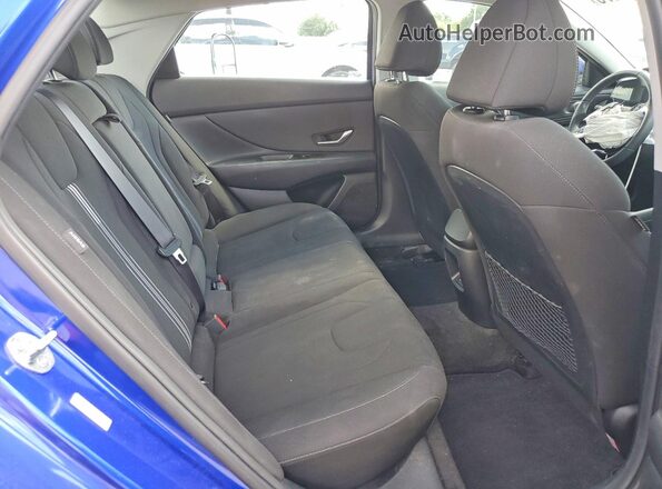 KMHLS4DG3RU781586 2024 HYUNDAI ELANTRA Синий Вид задних сидений