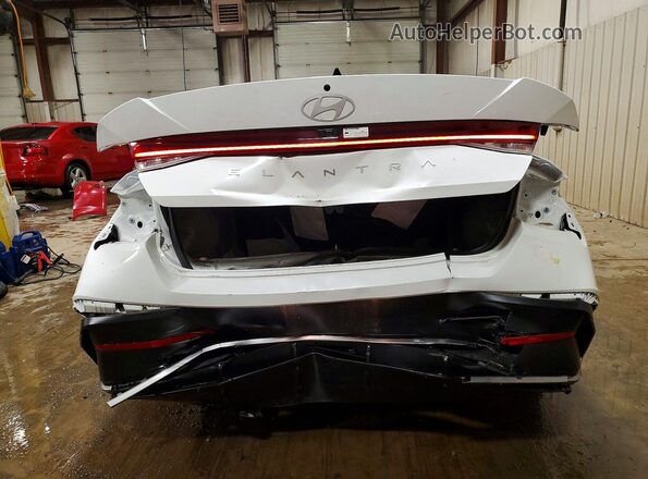 KMHLS4DG3SU016562 2025 HYUNDAI ELANTRA White უკანა ხედი