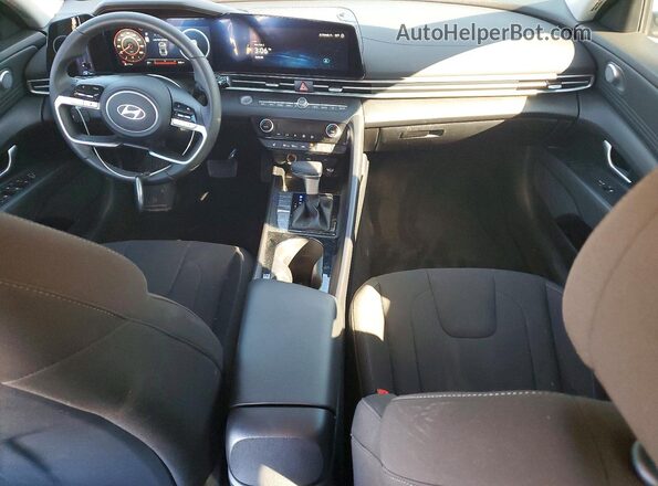 KMHLS4DG4SU019938 2025 HYUNDAI ELANTRA Black Вид панелі приладів