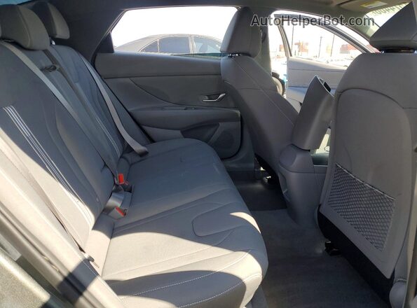 KMHLS4DG4SU981205 2025 HYUNDAI ELANTRA Silver Вид задніх сидінь