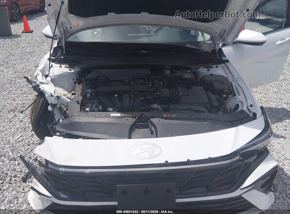 KMHLS4DG4SU982306 2025 HYUNDAI ELANTRA White Rear view