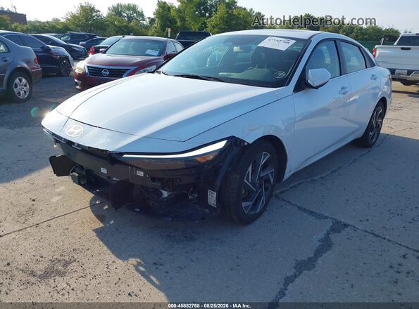 KMHLS4DG5SU031922 2025 HYUNDAI ELANTRA White წინა მარცხენა ხედი სამი მეოთხედიდან