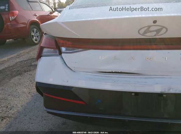 KMHLS4DG5SU898317 2025 HYUNDAI ELANTRA White Widok z przodu