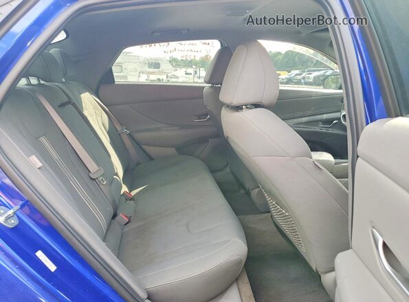 KMHLS4DG6RU711872 2024 HYUNDAI ELANTRA Blue Widok tylnych siedzeń