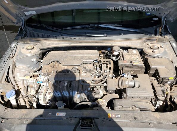 KMHLS4DG6SU000193 2025 HYUNDAI ELANTRA Charcoal Вид задньої частини салону