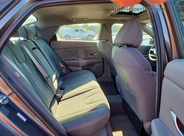 KMHLS4DG6SU998443 2025 HYUNDAI ELANTRA Gray Вид задніх сидінь