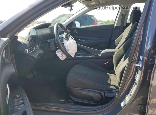 KMHLS4DG7RU787245 2024 HYUNDAI ELANTRA Серый Вид салона спереди