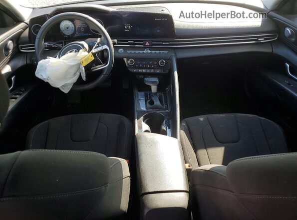 KMHLS4DG7RU787245 2024 HYUNDAI ELANTRA Серый Вид панели приборов