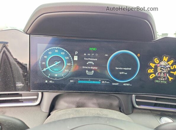 KMHLS4DG8SU913134 2025 HYUNDAI ELANTRA Gray Սարքավորումների վահանակի տեսք