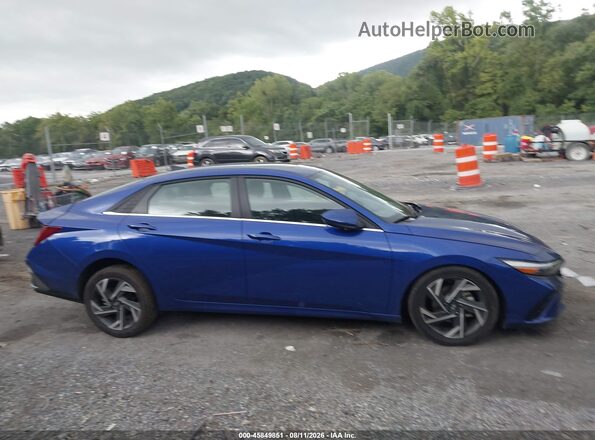 KMHLS4DG8SU998430 2025 HYUNDAI ELANTRA Blue Widok wnętrza z tyłu