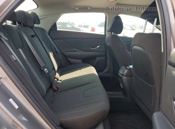 KMHLS4DG9RU711641 2024 HYUNDAI ELANTRA Silver Rear seats view