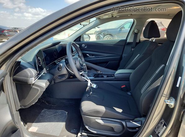 KMHLS4DG9RU716919 2024 HYUNDAI ELANTRA Серый Вид задних сидений