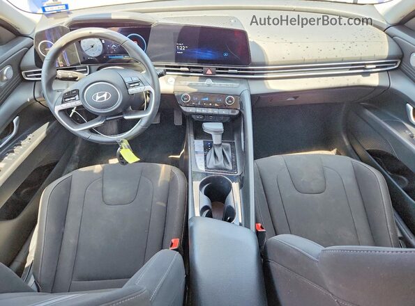 KMHLS4DG9SU001158 2025 HYUNDAI ELANTRA Blue წინა პანელის ხედი