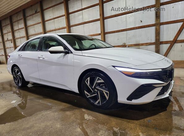 KMHLS4DG9SU022818 2025 HYUNDAI ELANTRA White Delantero derecho