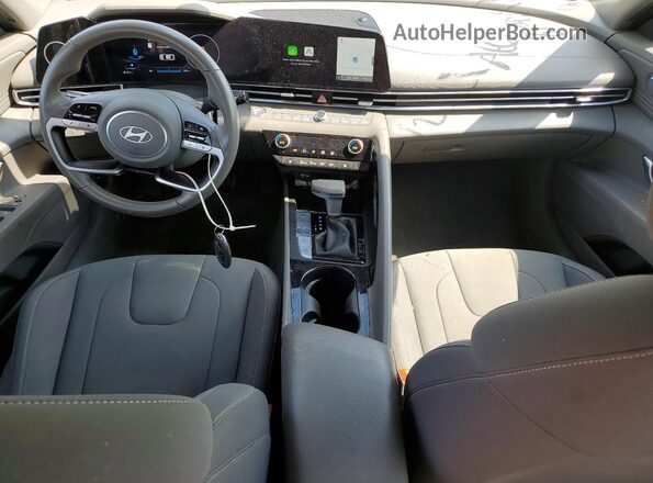 KMHLS4DG9SU879897 2025 HYUNDAI ELANTRA Gray Dashboard view