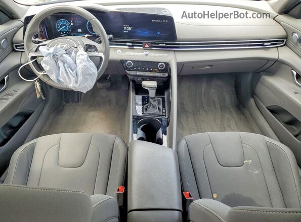 KMHLS4DGXRU645553 2024 HYUNDAI ELANTRA Blue წინა პანელის ხედი