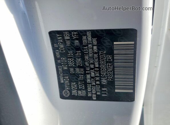KMHLS4DGXRU832372 2024 HYUNDAI ELANTRA White ძრავის განყოფილების ხედი