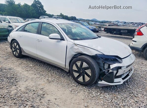 KMHM24AA1SA090293 2025 HYUNDAI IONIQ White Առջևի աջ