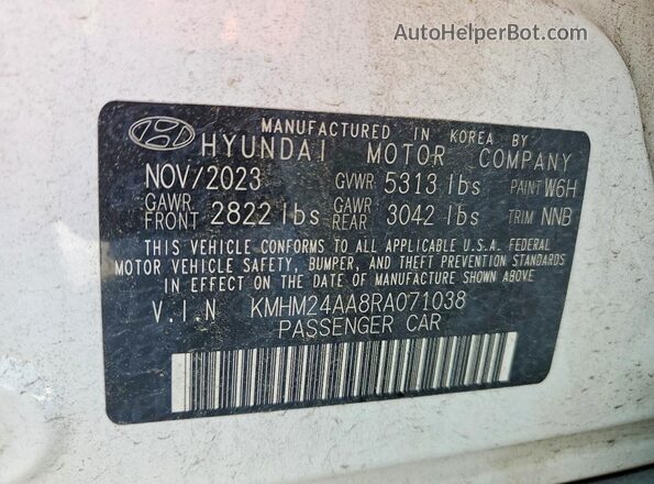 KMHM24AA8RA071038 2024 HYUNDAI IONIQ White Вид підкапотного простору