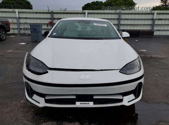 KMHM34AA6SA085040 2025 HYUNDAI IONIQ White წინა ხედი