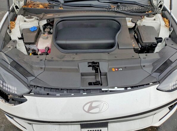 KMHM34AA6SA085040 2025 HYUNDAI IONIQ White უკანა სალონის ხედი