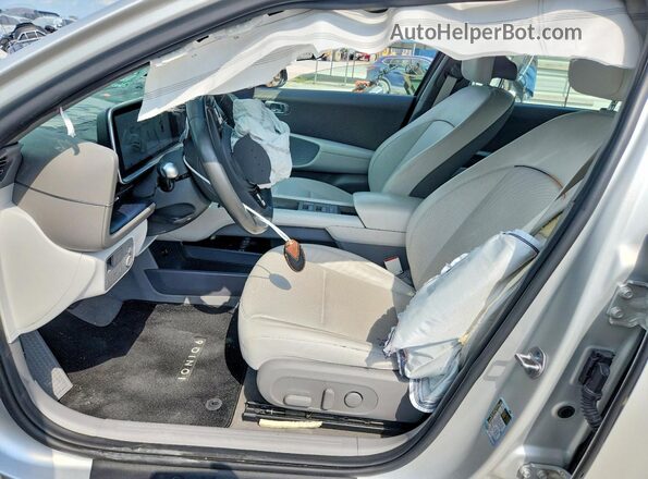KMHM34AC2PA043215 2023 HYUNDAI IONIQ Silver Front interior view