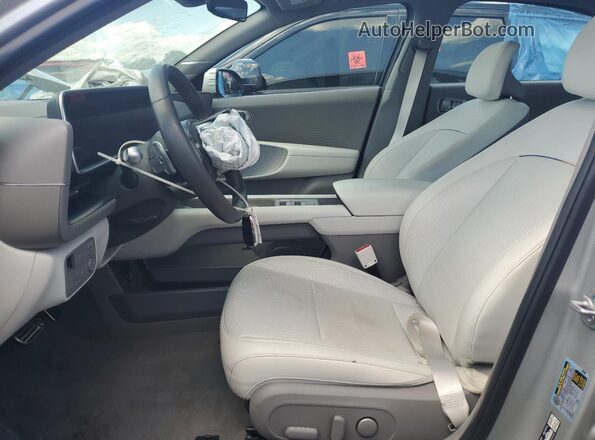KMHM54AA0SA095573 2025 HYUNDAI IONIQ Silver 