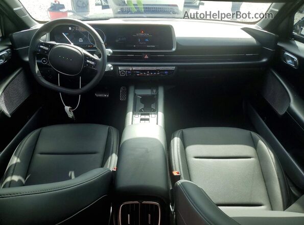 KMHM54AC5SA116225 2025 HYUNDAI IONIQ Black Widok deski rozdzielczej