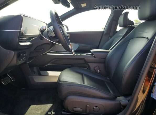 KMHM54AC9PA041164 2023 HYUNDAI IONIQ Black Widok wnętrza z przodu