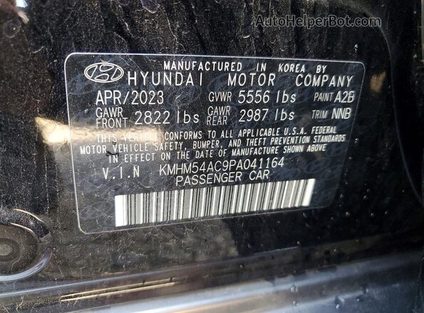 KMHM54AC9PA041164 2023 HYUNDAI IONIQ Black Widok komory silnika