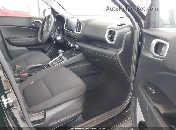 KMHRB8A32MU095521 2021 HYUNDAI VENUE Черный Вид салона спереди