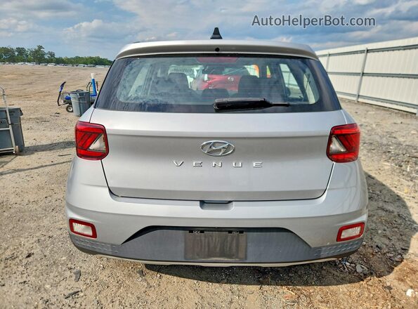 KMHRB8A36LU048930 2020 HYUNDAI VENUE Silver Widok z tyłu