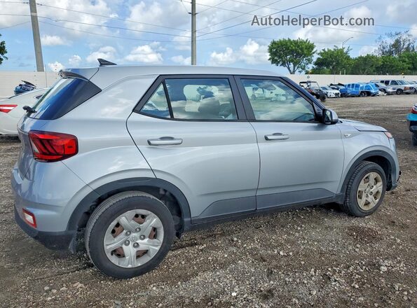 KMHRB8A37LU032641 2020 HYUNDAI VENUE Silver Tył prawy
