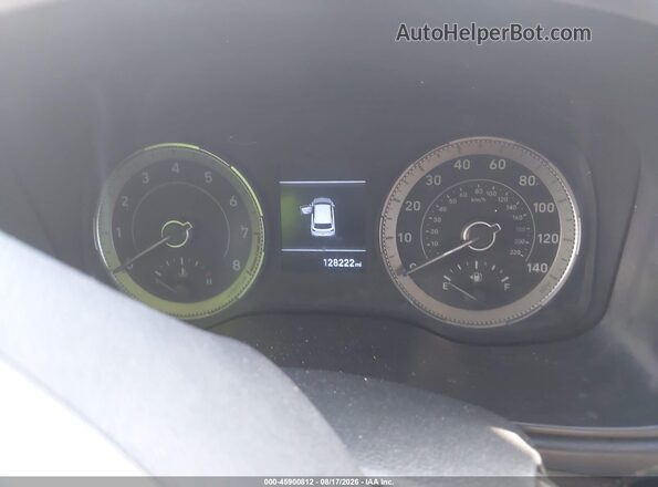 KMHRB8A37MU119876 2021 HYUNDAI VENUE Black Vista de los asientos traseros