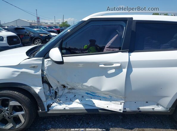 KMHRC8A30PU257406 2023 HYUNDAI VENUE White 