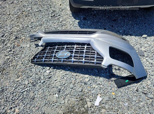 KMHRC8A30RU341907 2024 HYUNDAI VENUE Silver VIN კოდის სტიკერის ხედი