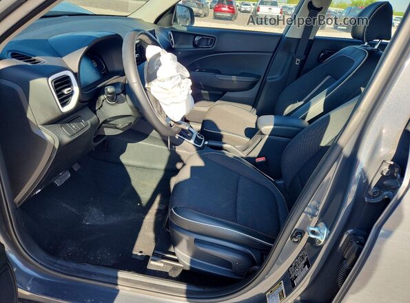 KMHRC8A30RU342023 2024 HYUNDAI VENUE Gray Вид салону спереду