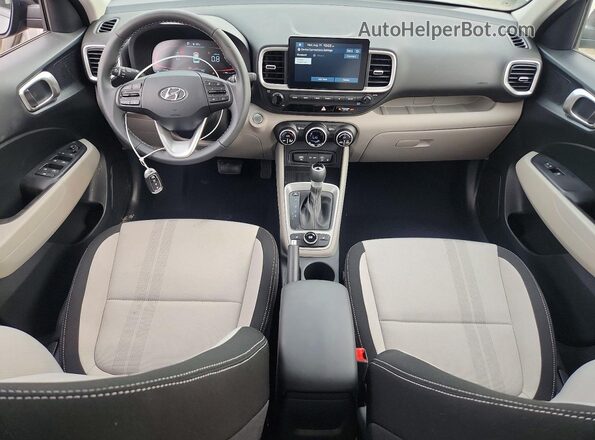 KMHRC8A30TU459978 2026 HYUNDAI VENUE Black Widok deski rozdzielczej